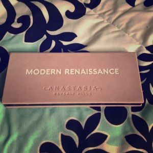 Anastasia Beverly Hills Modern Renaissance